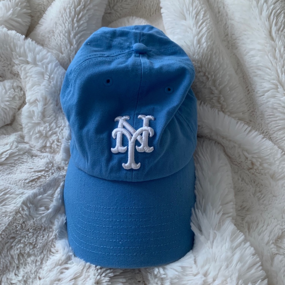 Basketball cap
